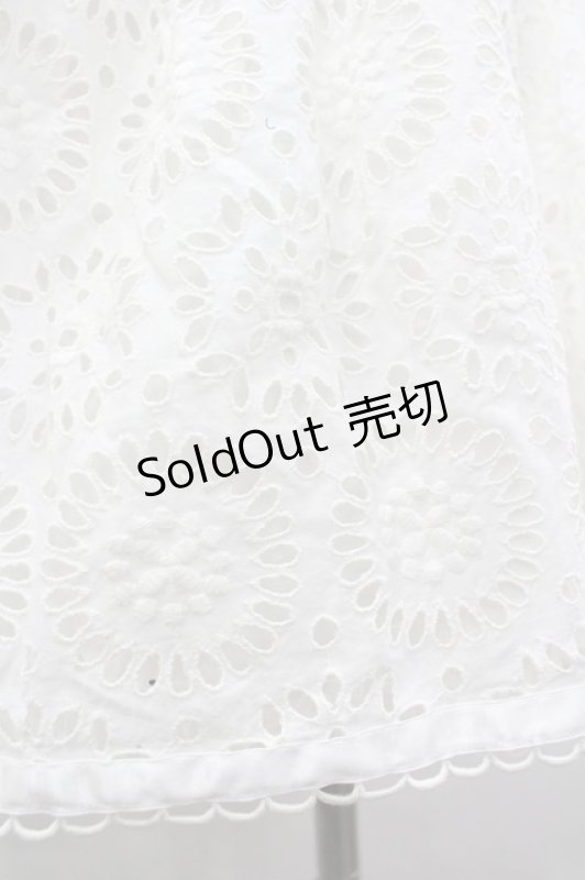 画像3: Emily Temple cute / 総レーススカート  白 I-26-04-20-094-ET-SK-SA-ZI (3)