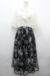 画像1: axes femme / リボン付レイヤード花柄ワンピース F 黒 I-26-04-22-040-AX-OP-TE-ZI (1)