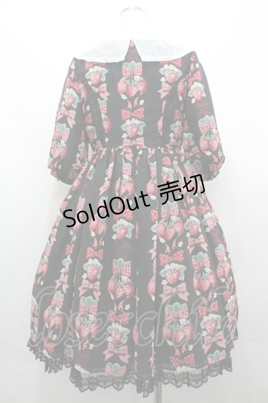 画像2: Angelic Pretty / Strawberry Dollワンピース  黒 I-26-04-22-066-AP-OP-TE-ZI (2)