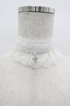 画像1: ATELIER PIERROT / 十字架レースチョーカー  白 I-26-04-22-099-EL-AC-SA-ZI (1)