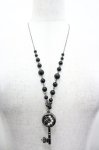 画像2: BPN / 鍵モチーフパールチェーンネックレス  黒Ｘシルバー I-26-04-22-103-GO-AC-SA-ZI (2)