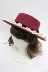画像1: axes femme / カメオリボン付きカンカン帽  ボルドー I-26-04-22-123-AX-AC-SA-ZTK053 (1)