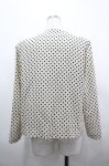画像2: PINK HOUSE / ドットリボンノーカラーブラウス  アイボリーＸ黒 I-26-04-22-012-LO-BL-SA-ZI (2)