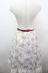 画像2: axes femme / フローラルレースイレヘムスカート  白Ｘボルドー I-26-04-24-048-AX-SK-SA-ZI (2)