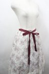 画像3: axes femme / フローラルレースイレヘムスカート  白Ｘボルドー I-26-04-24-048-AX-SK-SA-ZI (3)