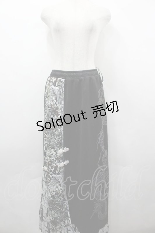 画像1: Qutie Frash / 2019プレミアム"白鶴"スリッドスカート  黒Ｘ白Ｘグレー I-26-04-24-052-QU-SK-SA-ZI (1)