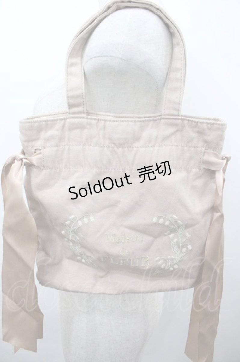 画像1: Maison de FLEUR / すずらんダブルリボンミニトートバッグ  ベージュ I-26-04-24-069-LO-BG-TE-ZTK059 (1)
