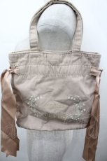 画像1: Maison de FLEUR / すずらんダブルリボンミニトートバッグ  ベージュ I-26-04-24-069-LO-BG-TE-ZTK059 (1)