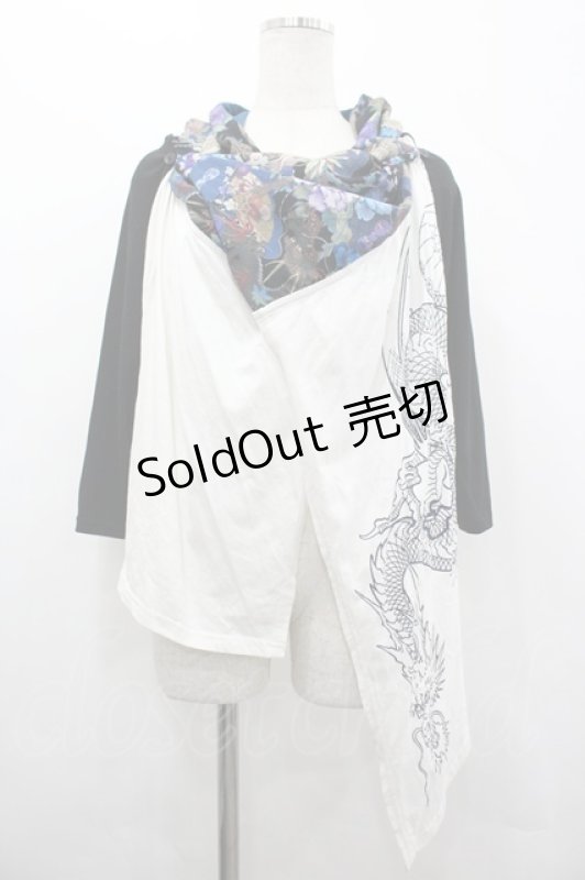 画像1: Qutie Frash / 和柄スカーフデザインカーディガン  白Ｘ青Ｘ黒 I-26-04-24-031-QU-TO-SA-ZI (1)