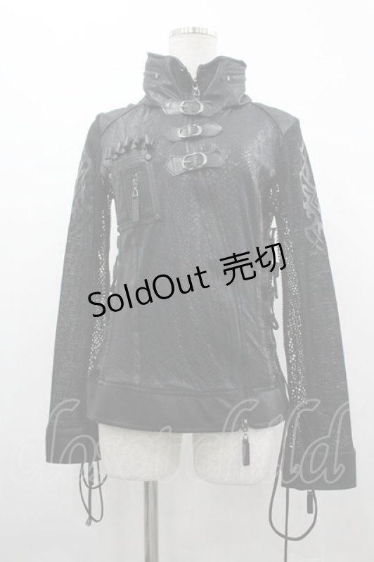 画像1: Qutie Frash / メッシュ切替&フロント3つベルトトップス  黒 I-26-04-24-032-QU-TO-SA-ZI (1)