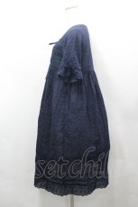 画像2: PINK HOUSE / コットンレース使いワンピース  紺 I-26-04-26-062-LO-OP-SA-ZI (2)