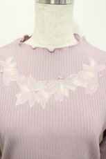 画像3: axes femme / 刺繍リブカットPO  ラベンダー I-26-04-26-008-AX-TO-SA-ZI (3)