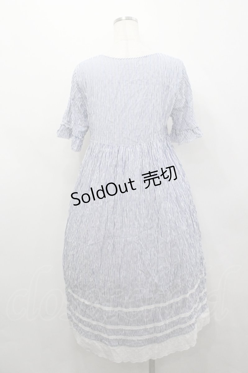 画像3: PINK HOUSE / コットンレース使いワンピース  青ストライプＸ白 I-26-04-26-074-LO-OP-SA-ZI (3)