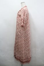 画像2: PINK HOUSE / いちご総柄半袖ワンピース  ピンク I-26-04-26-076-LO-OP-TE-ZI (2)