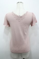 画像2: axes femme / モチーフレース使い半袖インナー  ピンク I-26-04-26-010-AX-TO-SA-ZI (2)