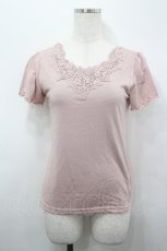 画像1: axes femme / モチーフレース使い半袖インナー  ピンク I-26-04-26-011-AX-TO-SA-ZI (1)