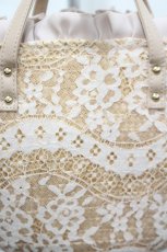 画像4: axes femme / リボンチャーム付きかごバッグ   I-26-04-26-109-AX-BG-SA-ZI (4)