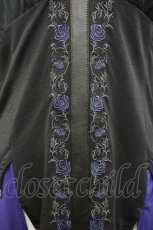 画像4: Ozz oneste / 薔薇刺繍シアートップス  ブラック×ブルー I-26-04-27-037-OO-TO-SA-ZI (4)