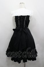 画像3: ALICE and the PIRATES / ジュリアフリルジャンパースカート  黒ｘ白 I-26-04-27-043-PA-OP-AS-ZI (3)