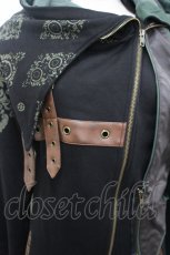 画像4: STEAM / クロスベルトフードロングパーカーワンピース  黒Ｘブラウン I-26-04-27-057-HN-OP-SA-ZI (4)