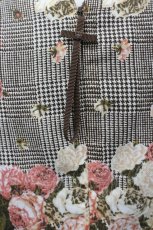 画像4: INGEBORG / ブーケ&グレンチェックジャンパースカート  ベージュ I-26-04-27-064-LO-OP-SA-ZI (4)