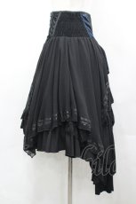 画像2: OZZ ANGELO / 香水瓶pt&薔薇刺繍コルセットスカート  黒 I-26-04-27-068-OO-SK-SA-ZI (2)