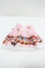 画像2: BABY,THE STARS SHINE BRIGHT / くみゃちゃんのDokiDoki Christmas Party柄くみゃちゃんジャンパースカート  ピンク I-26-04-27-095-BA-ZA-AS-ZI (2)