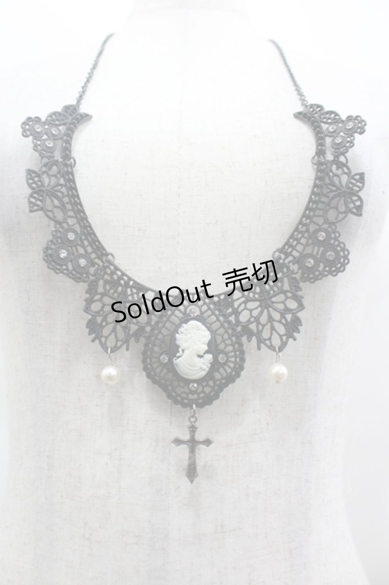 画像1: h.NAOTO / レースモチーフ&カメオネックレス  ブラック I-26-04-27-124-HN-AC-SA-ZI (1)