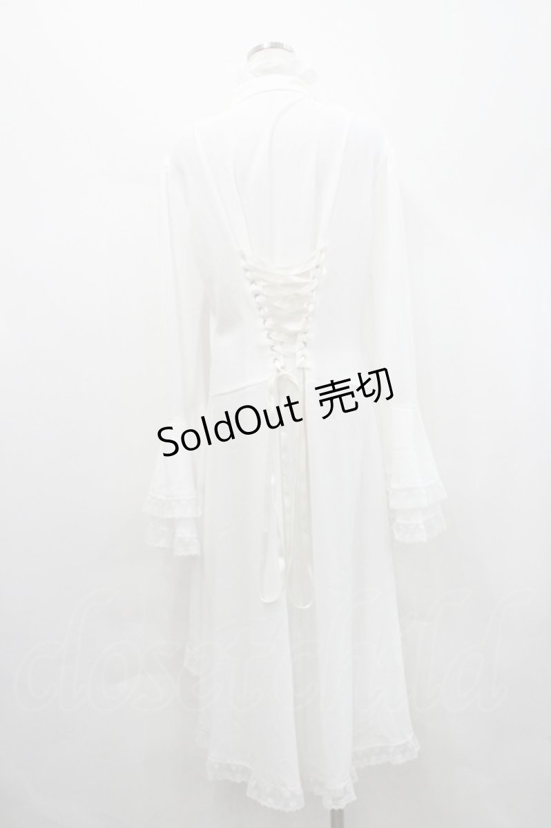 画像2: Triple fortune / フロントフリルハイネックロングシャツ  白 I-26-04-29-043-EL-BL-SA-ZI (2)