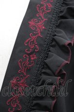 画像3: Ozz oneste / フロント刺繍&袖先段フリルジャケット  黒Ｘ赤 I-26-04-29-049-OO-JA-SA-ZI (3)