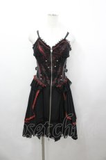 画像1: Ozz oneste / 薔薇刺繍コルセット風キャミワンピース  黒Ｘ赤 I-26-04-29-082-OO-OP-SA-ZI (1)
