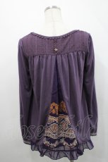 画像2: axes femme / 刺繍デザインプルオーバー M パープル I-26-04-29-009-AX-TO-TE-ZI (2)