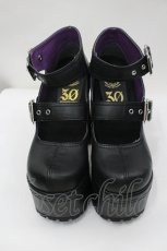 画像1: YOSUKE / 超厚底ベルティッドパンプス 23.5CM 黒 I-26-04-29-123-PU-SH-SA-ZI (1)