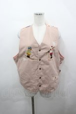 画像1: Karl Helmut / くまさんスキー刺繍ベスト  ピンク I-26-05-02-060-EL-TO-SA-ZI (1)