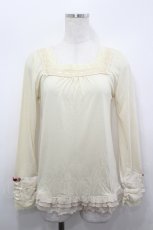 画像1: axes femme / 袖レースアップインナーカットソー  イエロー I-26-05-04-006-AX-TO-SA-ZI (1)