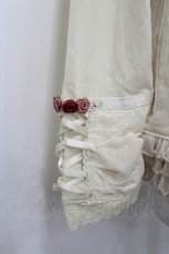 画像4: axes femme / 袖レースアップインナーカットソー  イエロー I-26-05-04-006-AX-TO-SA-ZI (4)