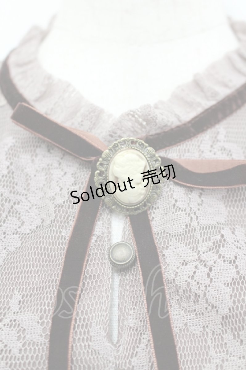 画像4: axes femme / ブローチ付きレースワンピース M 茶 I-26-05-10-094-AX-OP-SA-ZI (4)
