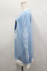 画像2: LISTEN FLAVOR / ハート安ピン刺繍スウェットワンピース  サックスＸ白 I-26-05-10-105-PU-OP-SA-ZI (2)