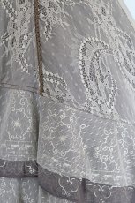 画像5: OZZ ANGELO / レース×ドットチュール使いフィッシュテールスカート  ベージュ I-26-05-14-108-OO-SK-TE-ZI (5)