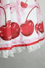 画像7: Angelic Pretty / Charming Cherryジャンパースカート  白 I-26-05-18-048-AP-OP-SA-ZI (7)