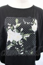画像4: INGEBORG / くちなしスズランワンポイントカットソー  黒 I-26-05-20-050-LO-TO-SA-ZI (4)