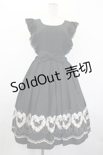 Leur Getter / フラワーハート刺繍エプロンワンピース 黒Xアイボリー