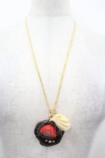 画像2: Q-pot. / Strawberry Melt Chocolat ネックレス  ブラウンＸゴールド I-26-05-20-113-QP-AC-SA-ZI (2)