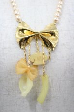 画像1: Q-pot. / Napolitain Farfalle Necklace  ゴールド I-26-05-20-114-QP-AC-SA-ZI (1)
