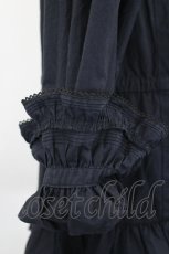 画像4: WONDERFUL WORLD / ピンタックフリルオーバーブラウス  黒 I-26-05-20-012-LO-BL-SA-ZI (4)