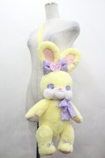 画像1: Angelic Pretty / Cuteリリカルバニーぬいぐるみリュック  イエロー I-26-05-20-126-AP-BG-SA-ZI (1)
