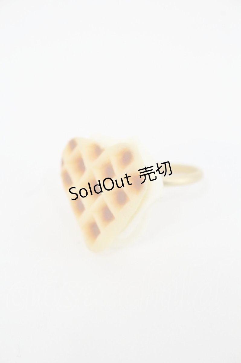 画像1: Q-pot. / バターミルクワッフルリング  アイボリーＸ白 I-26-05-20-132-QP-AC-SA-ZI (1)