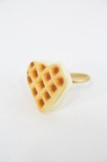 画像1: Q-pot. / バターミルクワッフルリング  アイボリーＸ白 I-26-05-20-132-QP-AC-SA-ZI (1)