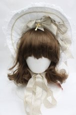 画像1: BABY,THE STARS SHINE BRIGHT / St.Cathedral  ロザリオの誓い ボンネット  白Ｘゴールド I-26-05-22-072-BA-AC-SA-ZI (1)