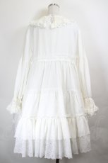 画像2: MOMOKO HOUSE / ローズチュールレース襟長袖ワンピース  白 I-26-05-27-050-LO-OP-SA-ZI (2)